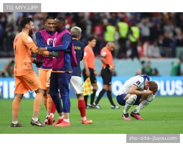 卡塔尔队第四阶段一胜一平小组头名晋级世界杯正赛