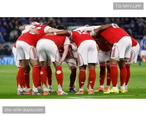 后场组织进攻成少数球队特色，阿森纳等队半场传球比重高